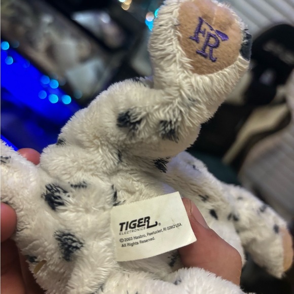 Dalmation Puppy Fur Real Friends 7" Long x 5.5" H x 3" Wide “tiger” 2004 - Picture 6 of 6